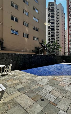 Apartamento à venda com 170m², 4 quartos e 3 vagas Apartamento à venda com 170m², 4 quartos e 3 vagasPiscina