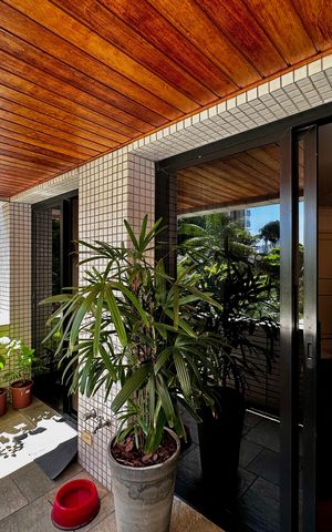 Apartamento à venda com 170m², 4 quartos e 3 vagas Apartamento à venda com 170m², 4 quartos e 3 vagasSacada