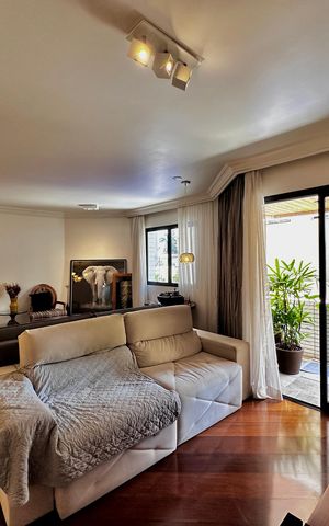 Apartamento à venda com 170m², 4 quartos e 3 vagas Apartamento à venda com 170m², 4 quartos e 3 vagasSala