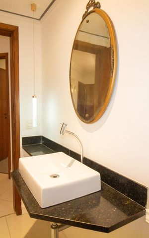 Apartamento para alugar com 170m², 4 quartos e 3 vagas Apartamento para alugar com 170m², 4 quartos e 3 vagasLavabo