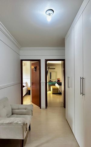 Apartamento à venda com 170m², 4 quartos e 3 vagas Apartamento à venda com 170m², 4 quartos e 3 vagasCorredor Suítes