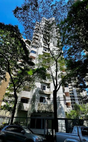 Apartamento à venda com 170m², 4 quartos e 3 vagas Apartamento à venda com 170m², 4 quartos e 3 vagasFachada