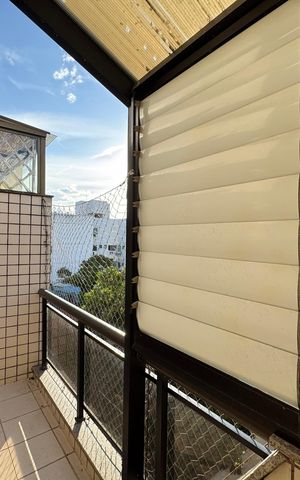Apartamento à venda com 270m², 3 quartos e 3 vagas Apartamento à venda com 270m², 3 quartos e 3 vagasÁrea de Serviço - Quarto