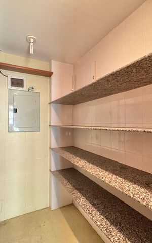 Apartamento à venda com 270m², 3 quartos e 3 vagas Apartamento à venda com 270m², 3 quartos e 3 vagasCozinha - Despensa