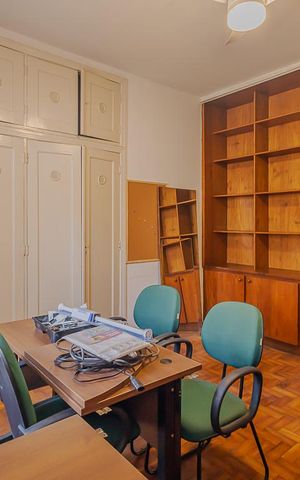 Casa à venda com 600m², 4 quartos e 1 vagaCasa 2 - Escritório