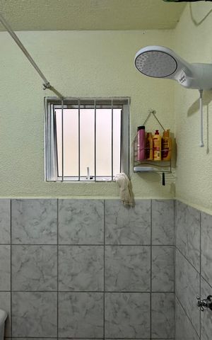 Apartamento à venda com 48m², 2 quartos e 1 vaga Apartamento à venda com 48m², 2 quartos e 1 vagaBanheiro
