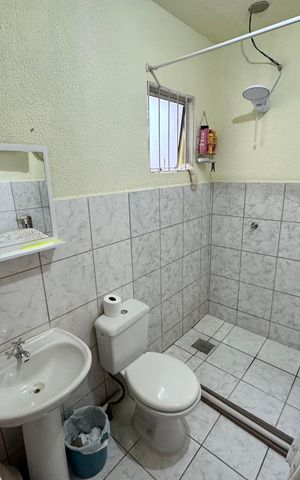 Apartamento à venda com 48m², 2 quartos e 1 vaga Apartamento à venda com 48m², 2 quartos e 1 vagaBanheiro
