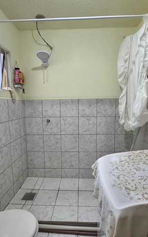 Apartamento à venda com 48m², 2 quartos e 1 vaga Apartamento à venda com 48m², 2 quartos e 1 vagaBanheiro