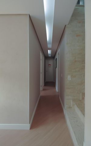 Apartamento para alugar com 171m², 4 quartos e 2 vagas Apartamento para alugar com 171m², 4 quartos e 2 vagasCorredor