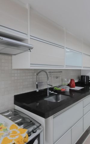 Apartamento para alugar com 171m², 4 quartos e 2 vagas Apartamento para alugar com 171m², 4 quartos e 2 vagasCozinha