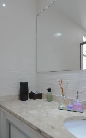 Apartamento para alugar com 171m², 4 quartos e 2 vagas Apartamento para alugar com 171m², 4 quartos e 2 vagasBanheiro Social