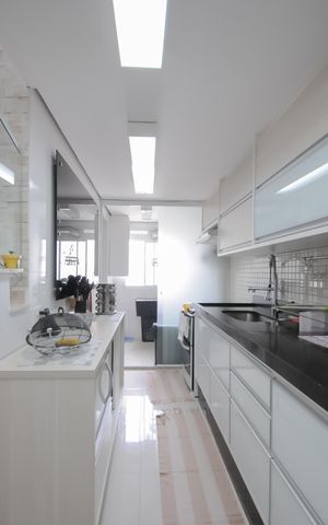 Apartamento para alugar com 171m², 4 quartos e 2 vagas Apartamento para alugar com 171m², 4 quartos e 2 vagasCozinha