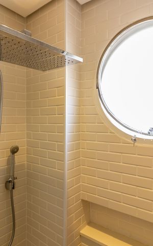 Apartamento para alugar com 104m², 2 quartos e 1 vaga Apartamento para alugar com 104m², 2 quartos e 1 vagaBanheiro da Suíte