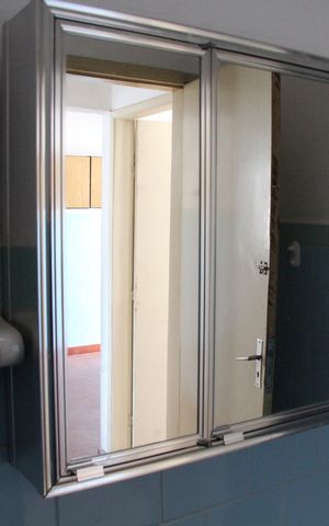 Casa à venda com 142m², 3 quartos e 2 vagasBanheiro Social