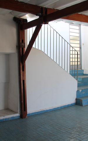 Casa à venda com 142m², 3 quartos e 2 vagasGaragem