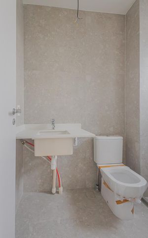 Apartamento à venda com 168m², 3 quartos e 2 vagasBanheiro da Suíte 2
