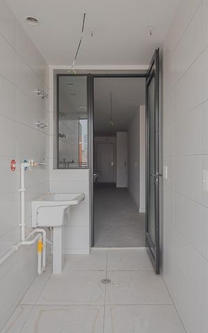 Apartamento à venda com 168m², 3 quartos e 2 vagasÁrea de Serviço