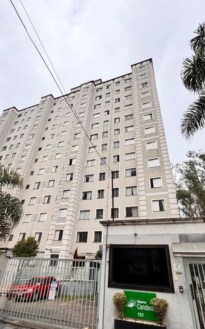 Apartamento para alugar com 50m², 2 quartos e 1 vaga Apartamento para alugar com 50m², 2 quartos e 1 vagaFachada