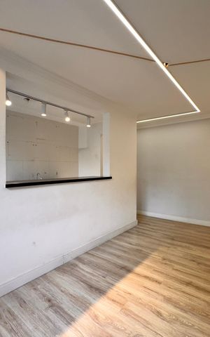 Apartamento para alugar com 50m², 2 quartos e 1 vaga Apartamento para alugar com 50m², 2 quartos e 1 vagaSala