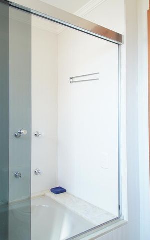 Apartamento à venda com 186m², 3 quartos e 2 vagasBanheiro da Suíte
