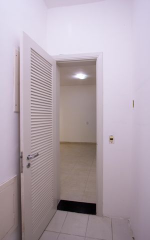 Casa de condomínio para alugar com 600m², 4 quartos e 3 vagas Casa de condomínio para alugar com 600m², 4 quartos e 3 vagasQuarto de Serviço