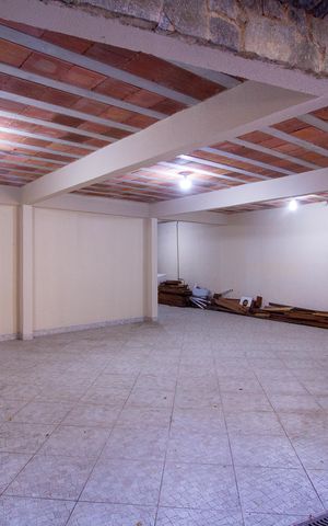 Casa de condomínio para alugar com 600m², 4 quartos e 3 vagas Casa de condomínio para alugar com 600m², 4 quartos e 3 vagasGaragem