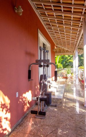 Casa de condomínio para alugar com 600m², 4 quartos e 3 vagas Casa de condomínio para alugar com 600m², 4 quartos e 3 vagasVaranda