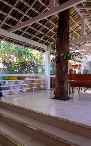 Casa de condomínio para alugar com 600m², 4 quartos e 3 vagas Casa de condomínio para alugar com 600m², 4 quartos e 3 vagasQuintal