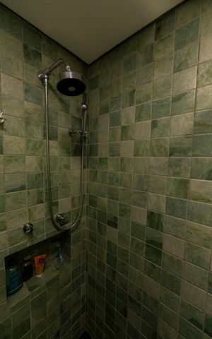 Apartamento à venda com 66m², 2 quartos e 2 vagas Apartamento à venda com 66m², 2 quartos e 2 vagasBanheiro social