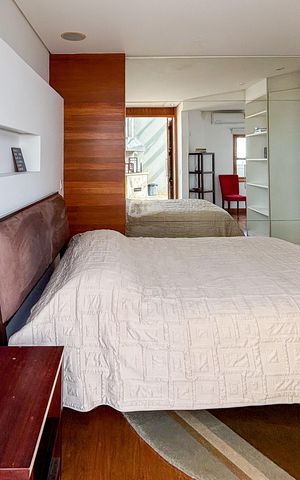 Apartamento à venda com 118m², 1 quarto e 2 vagas Apartamento à venda com 118m², 1 quarto e 2 vagasSuíte