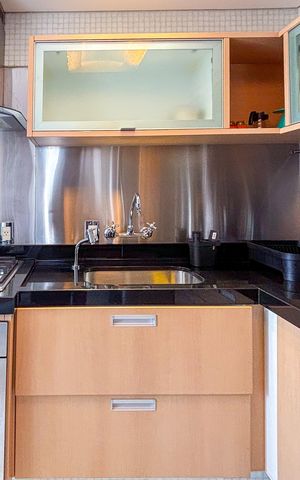 Apartamento à venda com 118m², 1 quarto e 2 vagas Apartamento à venda com 118m², 1 quarto e 2 vagasCozinha