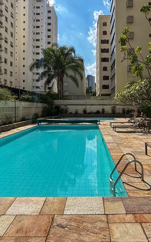 Apartamento à venda com 118m², 1 quarto e 2 vagas Apartamento à venda com 118m², 1 quarto e 2 vagasÁrea comum