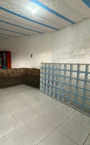 Casa à venda com 136m², 8 quartos e 3 vagasSala 3