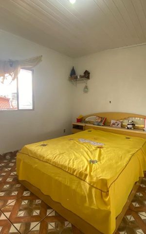 Casa à venda com 136m², 8 quartos e 3 vagasQuarto 4