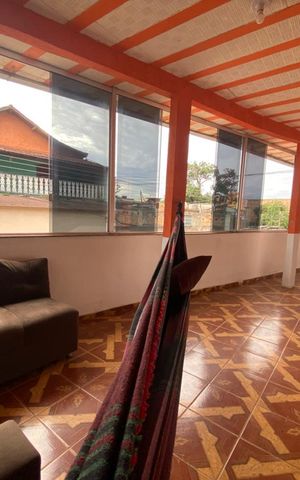 Casa à venda com 136m², 8 quartos e 3 vagasÁrea comum
