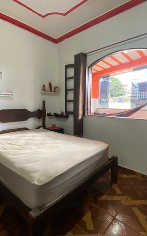 Casa à venda com 136m², 8 quartos e 3 vagasQuarto 5
