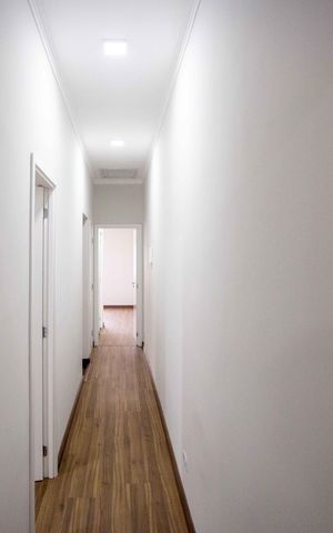 Casa à venda com 183m², 3 quartos e 4 vagasCorredor