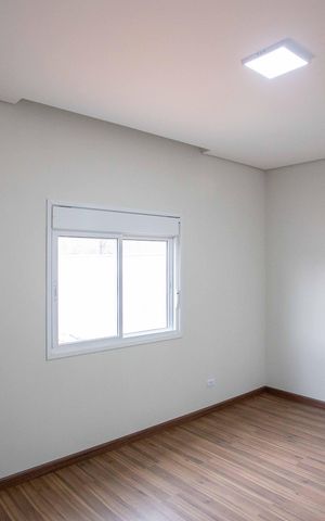 Casa à venda com 183m², 3 quartos e 4 vagasQuarto Suite 1