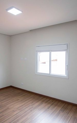 Casa à venda com 183m², 3 quartos e 4 vagasQuarto Suite 1