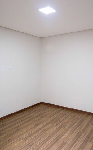 Casa à venda com 183m², 3 quartos e 4 vagasQuarto Suite 2