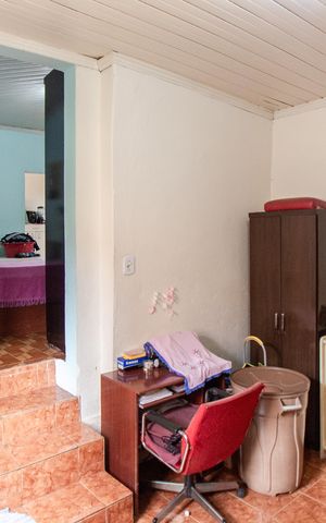Casa à venda com 125m², 1 quarto e 3 vagas Casa à venda com 125m², 1 quarto e 3 vagasSala/Quarto