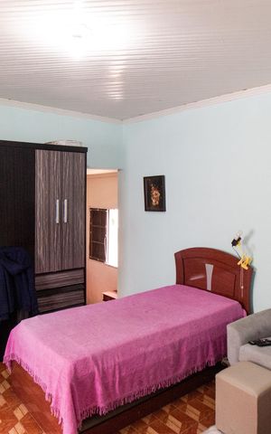 Casa à venda com 125m², 1 quarto e 3 vagas Casa à venda com 125m², 1 quarto e 3 vagasSala/Quarto
