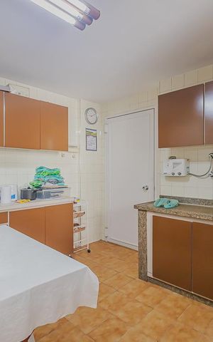 Apartamento à venda com 209m², 3 quartos e 2 vagasCozinha