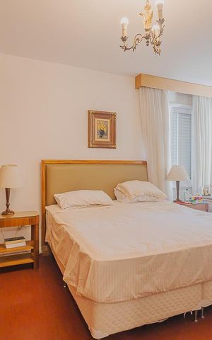 Apartamento à venda com 209m², 3 quartos e 2 vagasSuíte