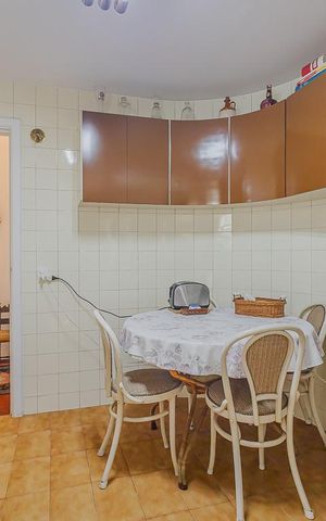 Apartamento à venda com 209m², 3 quartos e 2 vagasCozinha