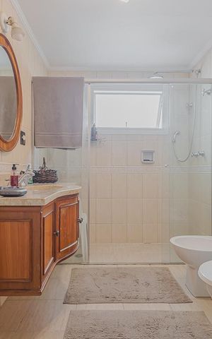 Apartamento à venda com 209m², 3 quartos e 2 vagasBanheiro
