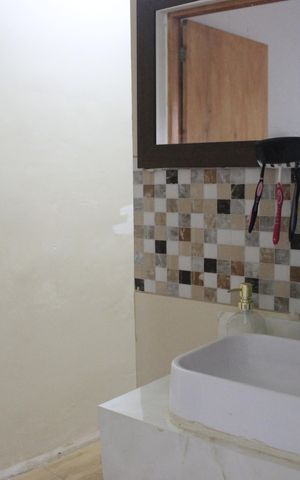Casa para alugar com 167m², 4 quartos e 2 vagasBanheiro social