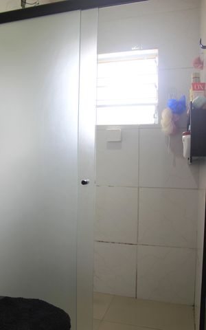 Casa para alugar com 167m², 4 quartos e 2 vagasBanheiro social