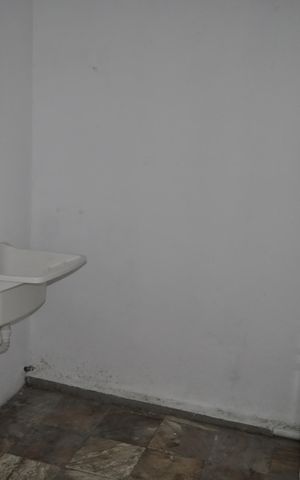 Casa à venda com 88m², 2 quartos e 1 vagaÁrea de Serviço