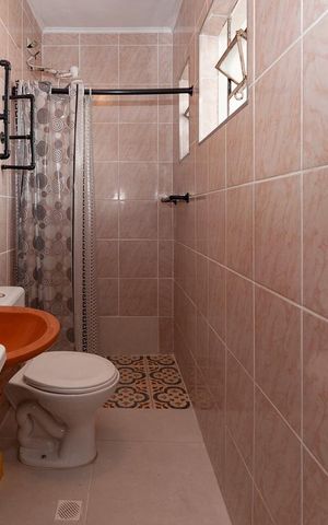 Studio para alugar com 25m², 1 quarto e sem vaga Studio para alugar com 25m², 1 quarto e sem vagaBanheiro Social